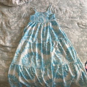 Girls maxi dress.. size small 7/8